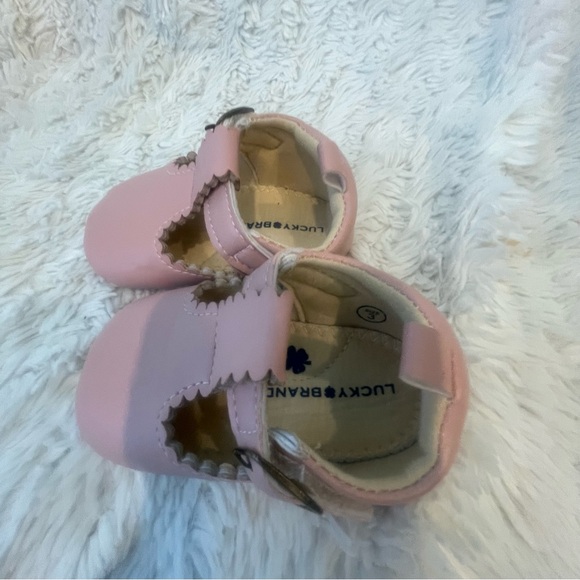Lucky Brand Baby Girl Pink Faux Leather Mary Jane Shoes Size 3 - Picture 2 of 4